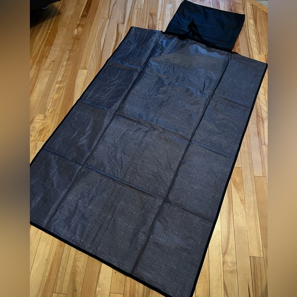 Thirty-One Fold N' Fun Mat - Picture 6 of 8